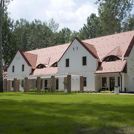 Varga Tanya Hotel Kerekegyháza المظهر الخارجي الصورة